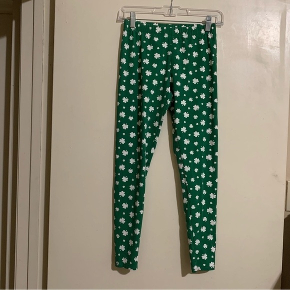 No Boundaries Green Shamrocks St. Patrick's Day Leggings. S/CH (3-5). - Picture 3 of 8